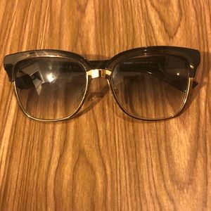 Gucci sunglasses in good condition
